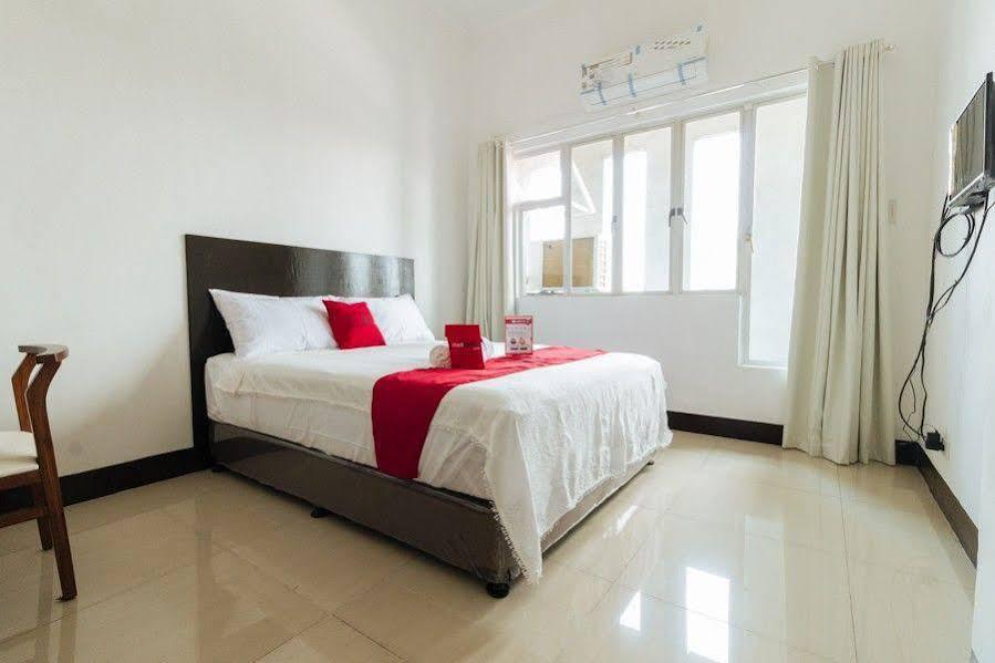 Reddoorz Plus At Banawe Ciudad Quezon Exterior foto