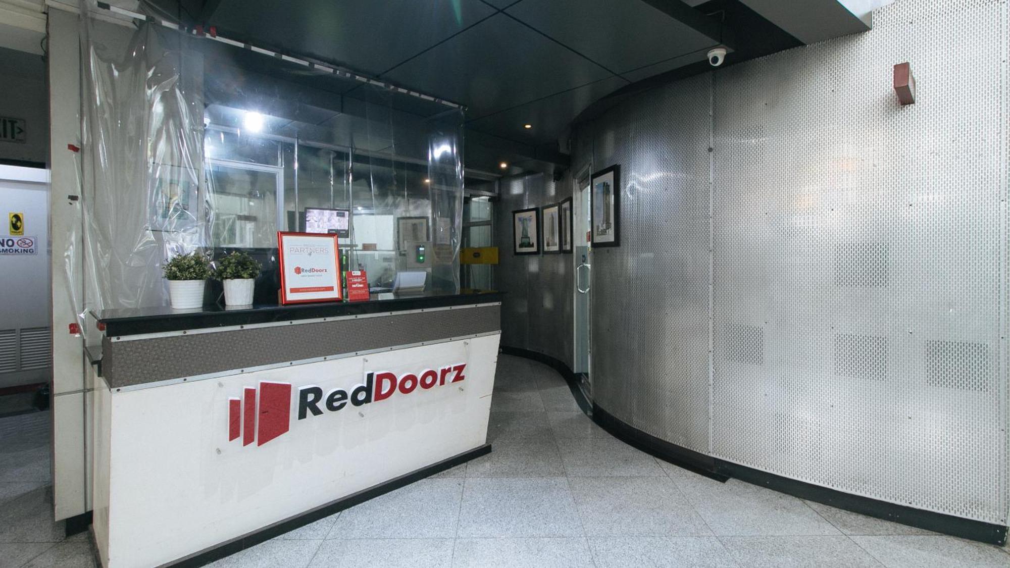 Reddoorz Plus At Banawe Ciudad Quezon Exterior foto