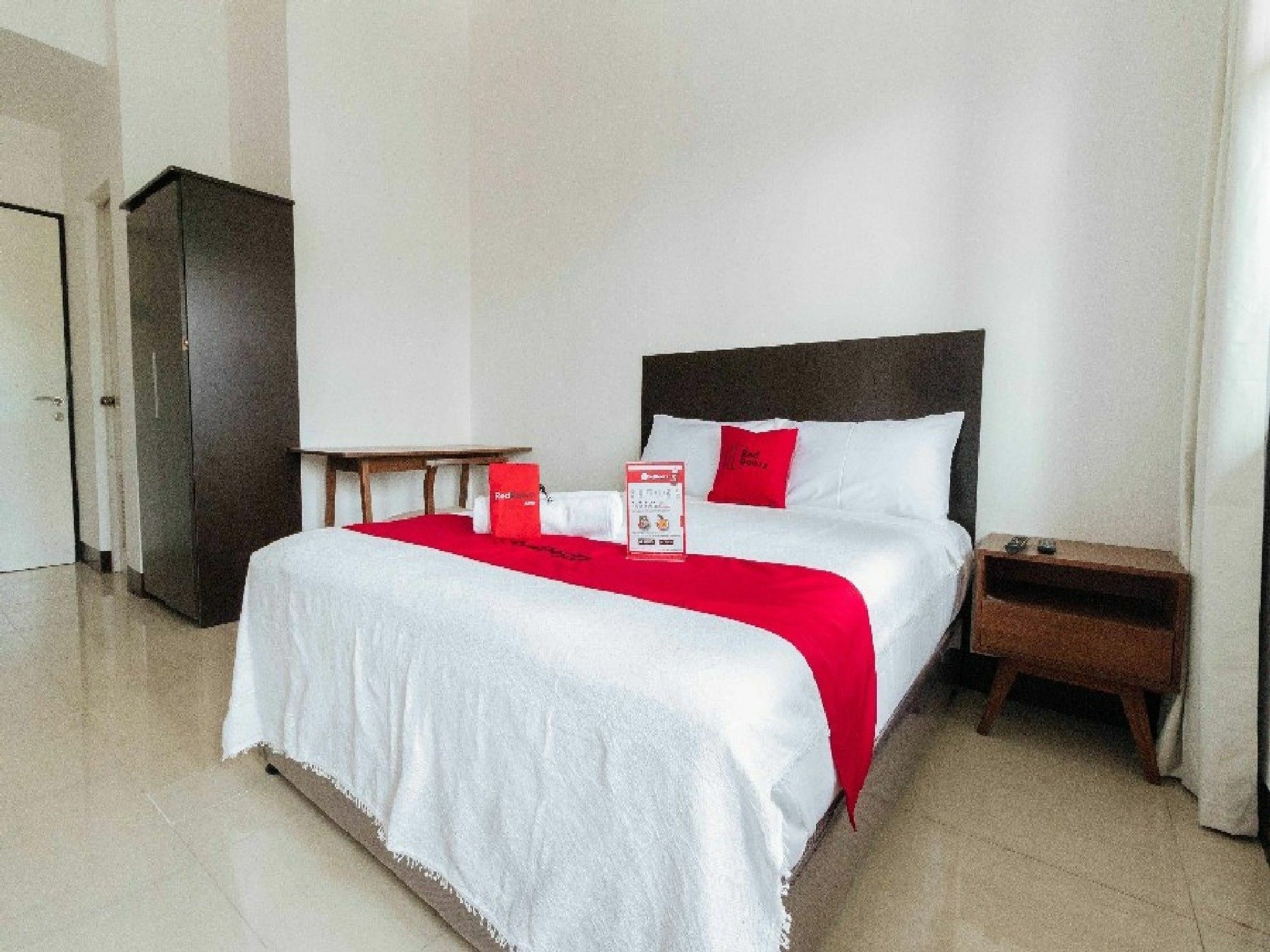 Reddoorz Plus At Banawe Ciudad Quezon Exterior foto